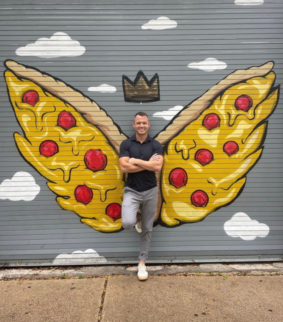 Short king Brandon Veasey in Chicago